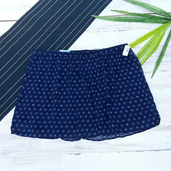 Old Navy Dresses & Skirts - Old Navy| Blue Patterned Skirt Mini New Size XL